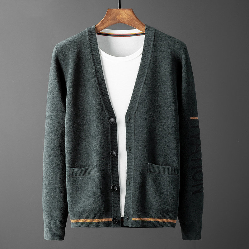 트렌드세터 심플하고 패셔너블 니트 가디건 남성 브이넥 한국스타일 슬림핏 트렌디한 멋스러운 스웨터자켓