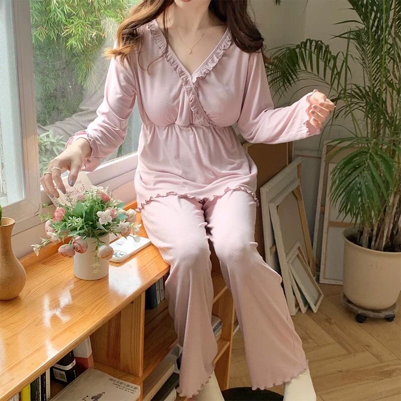 春季带胸垫V领睡衣女长袖家居服