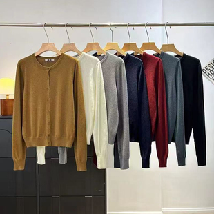 秋季新款女装圆领单排扣针织开衫长袖纯色毛衣上衣E478331