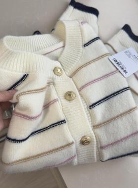 010903F女装木巨318条纹圆领金扣羊毛宽松针织开衫毛衣外套识体店