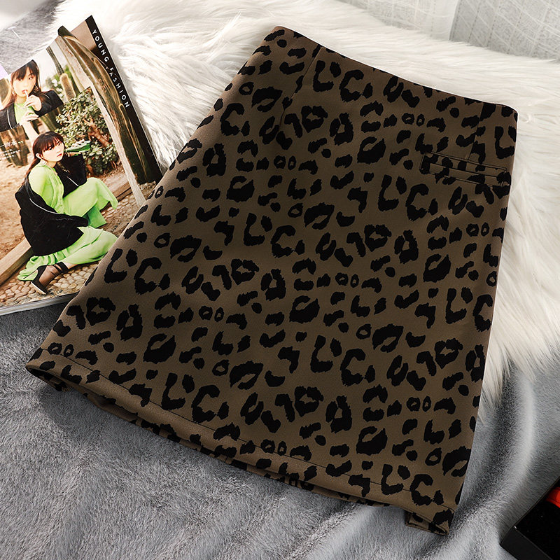 豹纹半身裙女2020秋季新款复古时尚气质a字包臀裙高腰显瘦短裙子