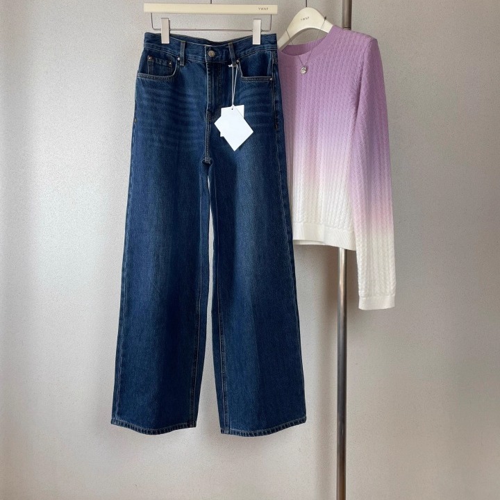 极简小众气质高腰中线阔腿牛仔裤
