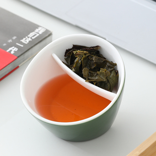 简约陶瓷倾斜摇摆杯过滤茶杯绿色茶具办公居家泡茶杯跨境定制logo