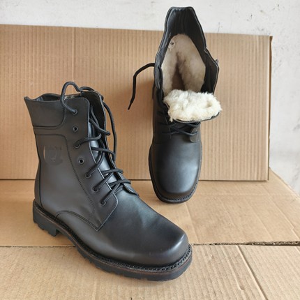 5302库存羊毛短靴女士低跟冬季保暖棉靴工装皮靴真皮平底马丁靴