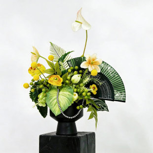 新中式 搭配 轻奢仿真花艺酒店大堂会所玄关高端样板间商业空间软装