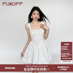 气质褶皱白色蕾丝拼接吊带连衣裙黑色收腰裙子 法式 FUNOFF 初恋