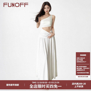 FUNOFF 清冷感斜肩镂空大摆连衣裙海边度假风性感白色长裙女 法式