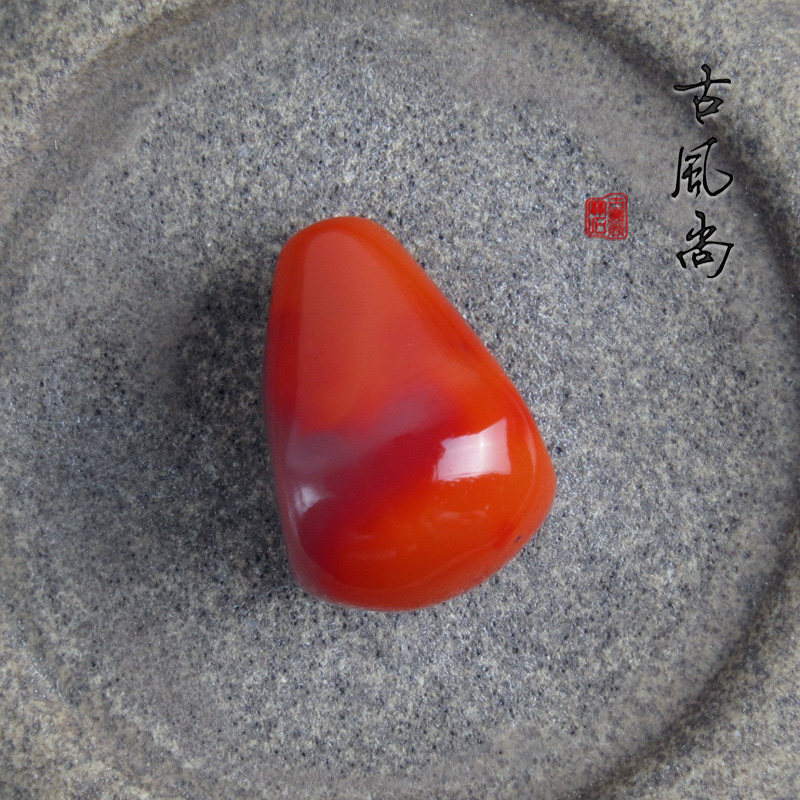 특별 통관 천연 남쪽 붉은 마노 매력 SICHUAN LIANGSHAN JIUKOU 소재 남쪽 붉은 티 작은 액세서리 부처님 머리