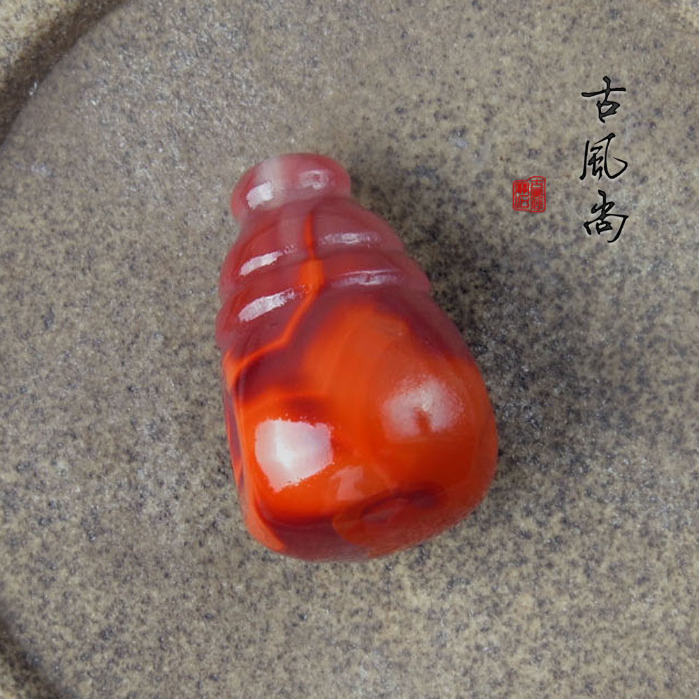 특별 통관 천연 남쪽 붉은 마노 액세서리 SICHUAN LIANGSHAN JIUKOU 소재 남쪽 붉은 티 작은 액세서리 부처님 머리