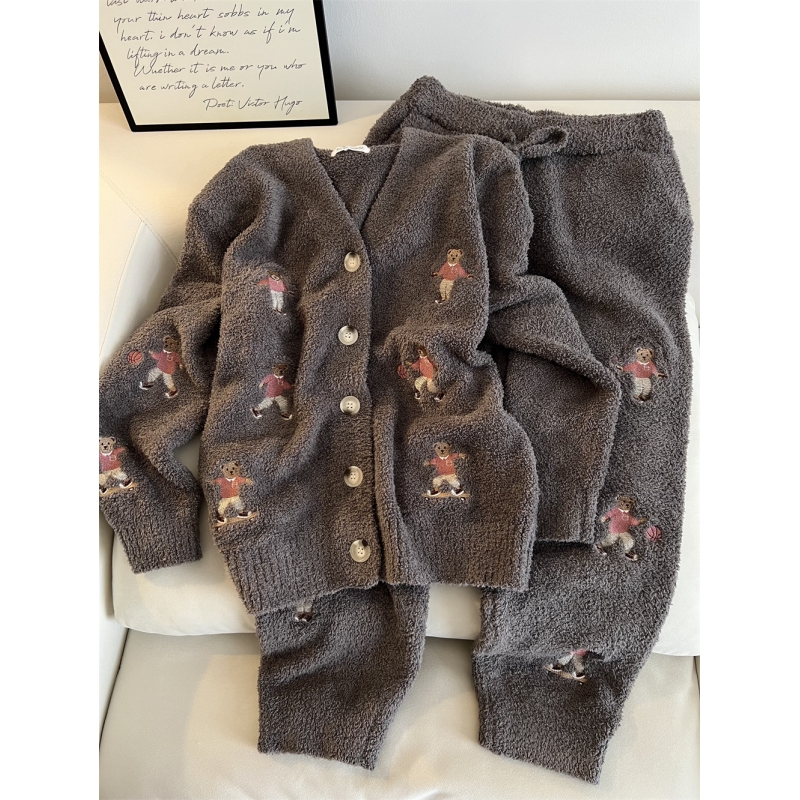 毛绒舒适小熊保暖睡衣女秋冬季2025新款半边绒加厚加绒居家服套装