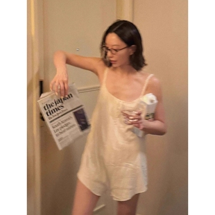 纯欲风简约花边吊带睡衣女夏天新款 法式 性感露背睡裙家居服短裙子