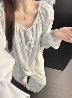法式宫廷风蕾丝拼接海岛绒睡衣女