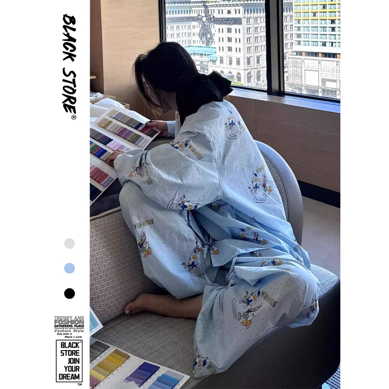 卡通白色米奇印花长袖睡衣女春秋