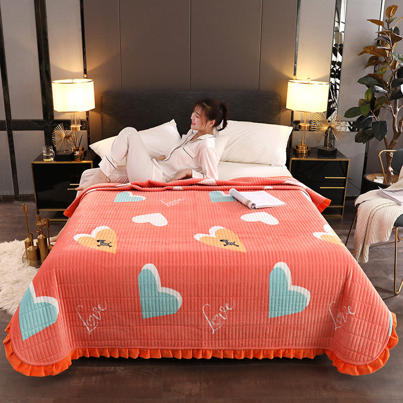 冬季加厚水晶绒床盖垫花边款夹棉床单件韩国绗缝被子大炕盖床铺盖在类目 床上用品, 床盖中 - 来自Buy2taobao.com提供专业的淘宝代购服务