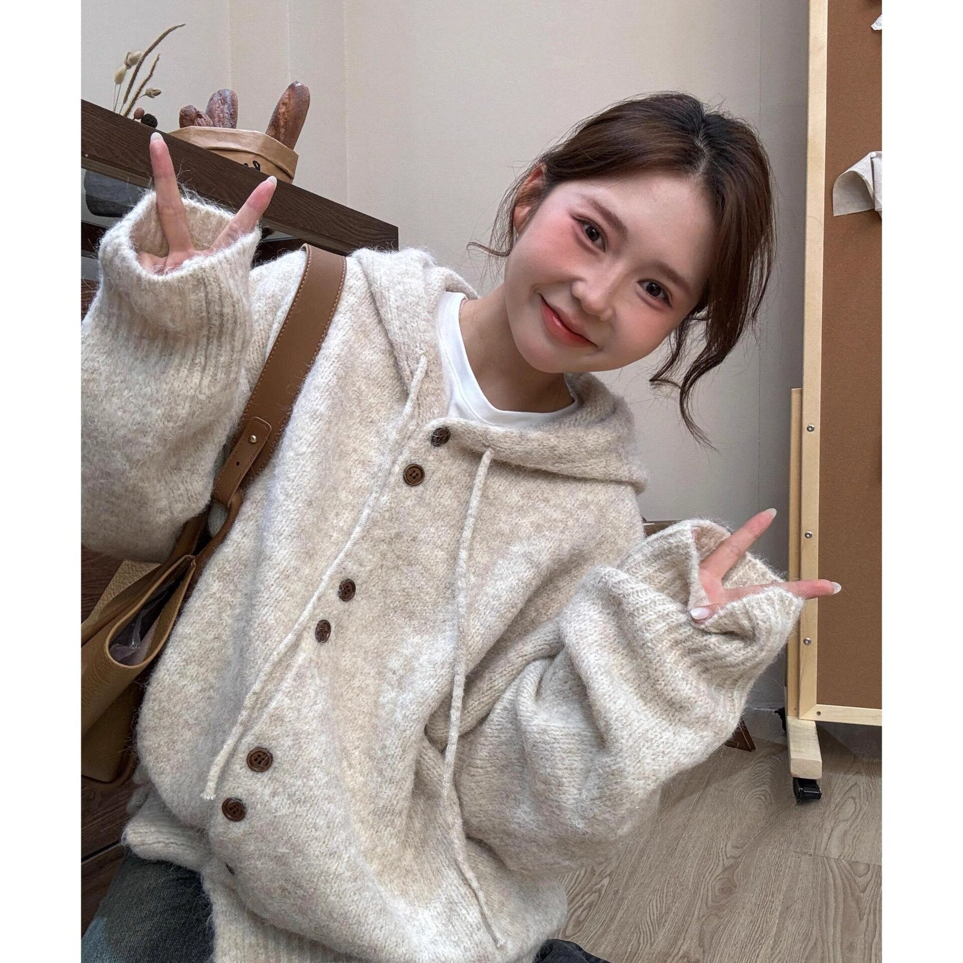 2026新款韩版慵懒软糯毛衣女连帽卫衣宽松休闲气质针织开衫女