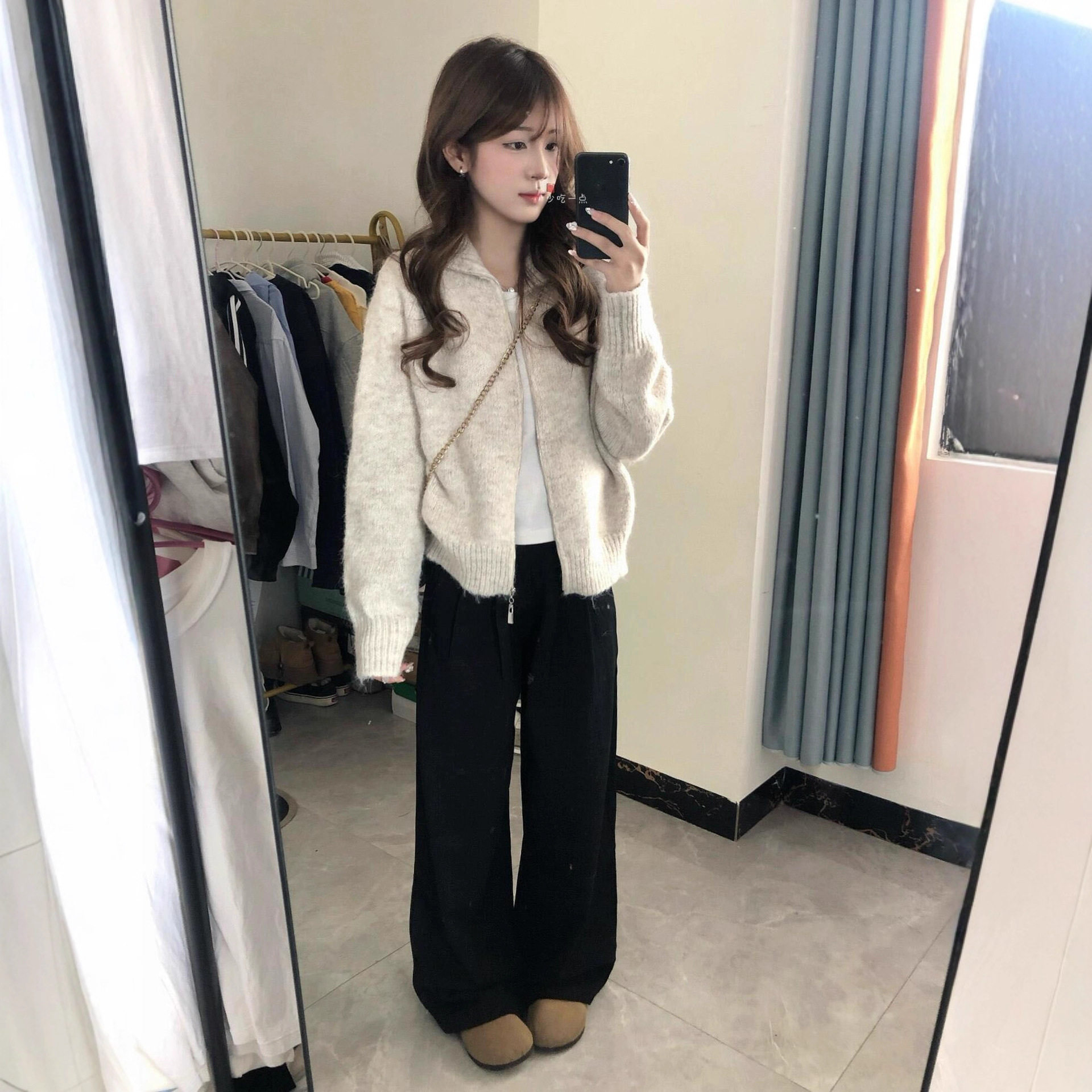 2026新款韩版纯欲蕾丝拼接针织开衫女设计感小众毛衣外套上衣