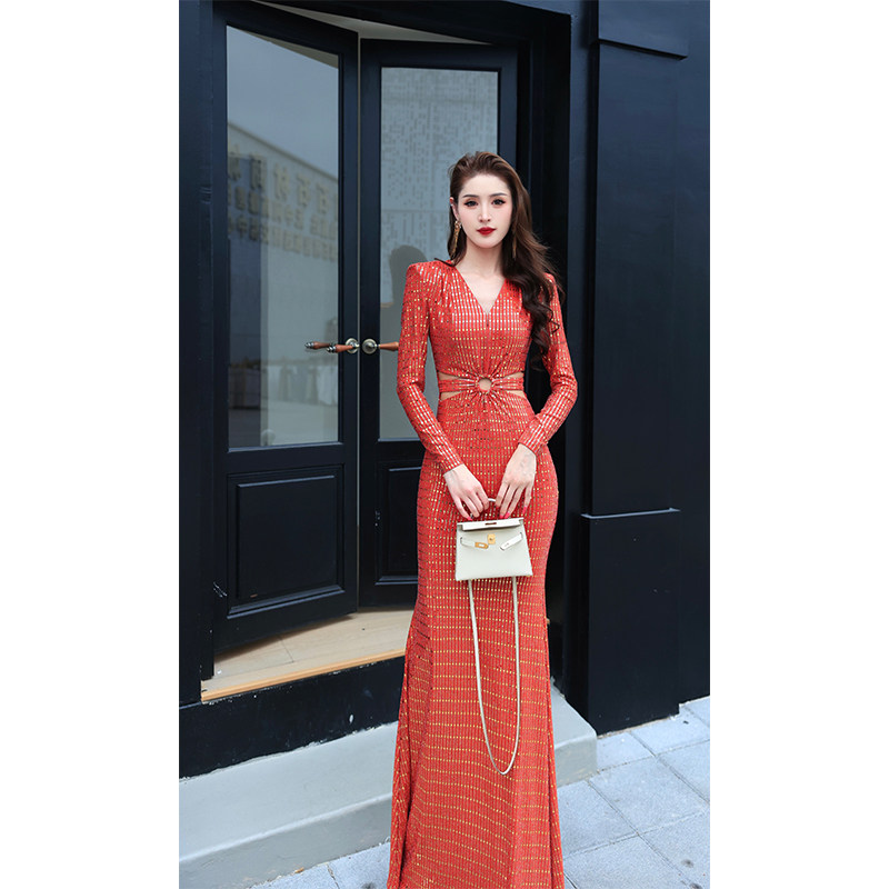 尤克菲儿 原创设计 高定轻奢 红金针织烫片腰部镂空扭结连衣裙