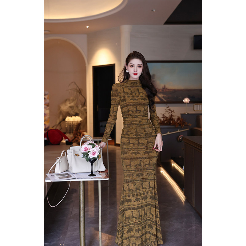 尤克菲儿 原创设计针织磨毛印花鱼尾裙高腰包臂修身优雅连衣裙