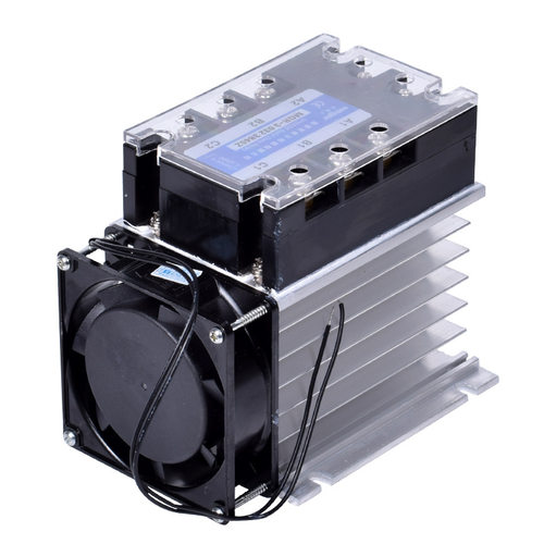 三相固态继电器直流控交流380V 40A SSR-3 032 3840Z DC-AC