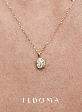 Fedoma椭圆白色托帕石镶嵌项链