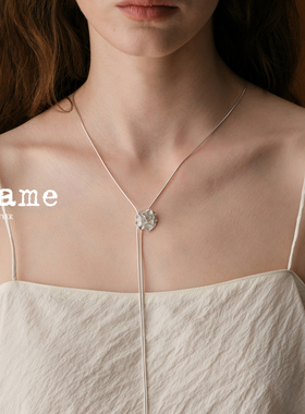 现货Amame纯银冷雾凝花立体雕刻Y字形长款项链小众复古清冷感