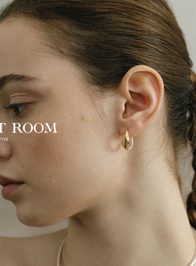 现货SOFT ROOM双面果荚肌理小号耳环百搭极简高级感 董洁推荐款