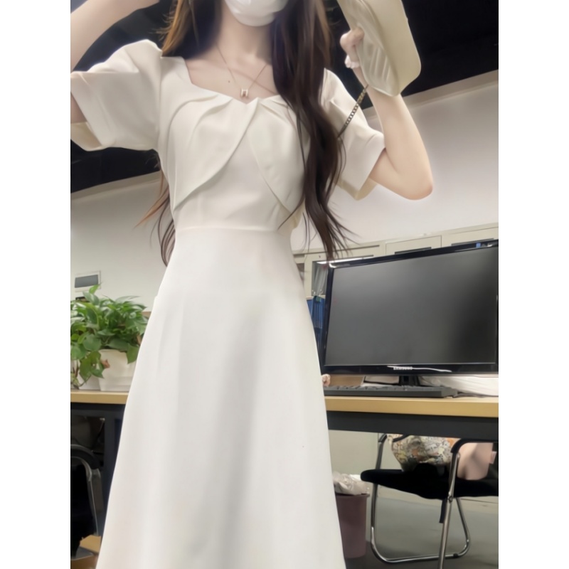 女大童茶歇法式连衣裙夏季初中生12-15岁温柔风收腰气质仙女长裙