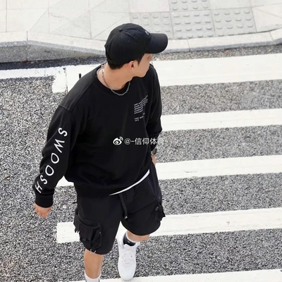 运动休闲套头卫衣耐克Nike