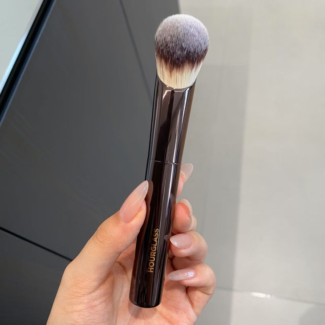 新品! hourglass沙漏指腹长柄粉底刷化妆刷打底遮瑕刷斜角腮红刷图片