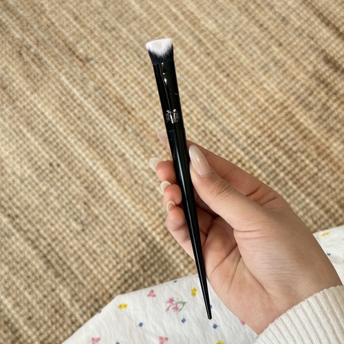张凯毅推荐！KVD40双坡遮瑕刷黑眼圈法令纹泪沟遮瑕晕染刷