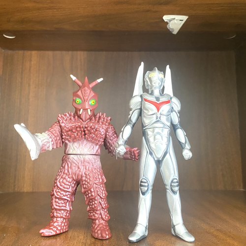 神秘四奥软胶人偶诺亚对决亚波人雷杰多对战金古桥赛迦对战怪兽