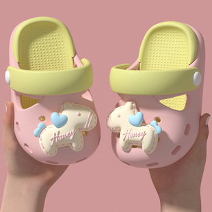 2025新款卡通儿童洞洞鞋男童夏季室内家居EVA防滑小孩女宝宝凉拖