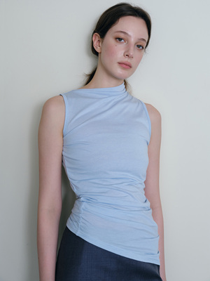 斜摆褶皱LAUGHOUTLOUD修身背心