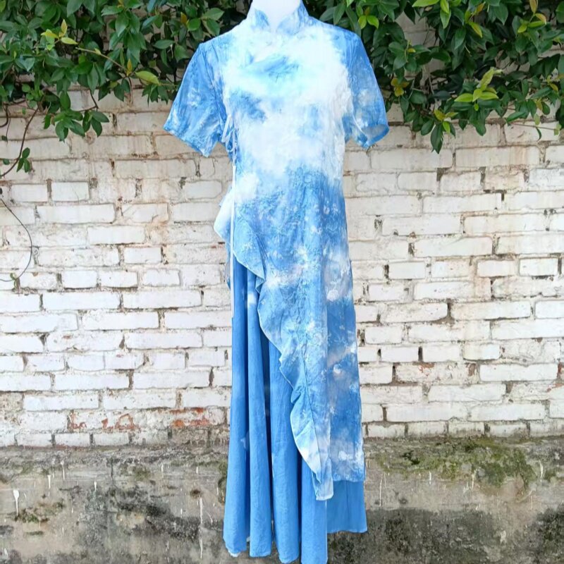 云南大理手工扎染植物蓝染新中式盘扣连衣裙刺绣面料优雅大气高端