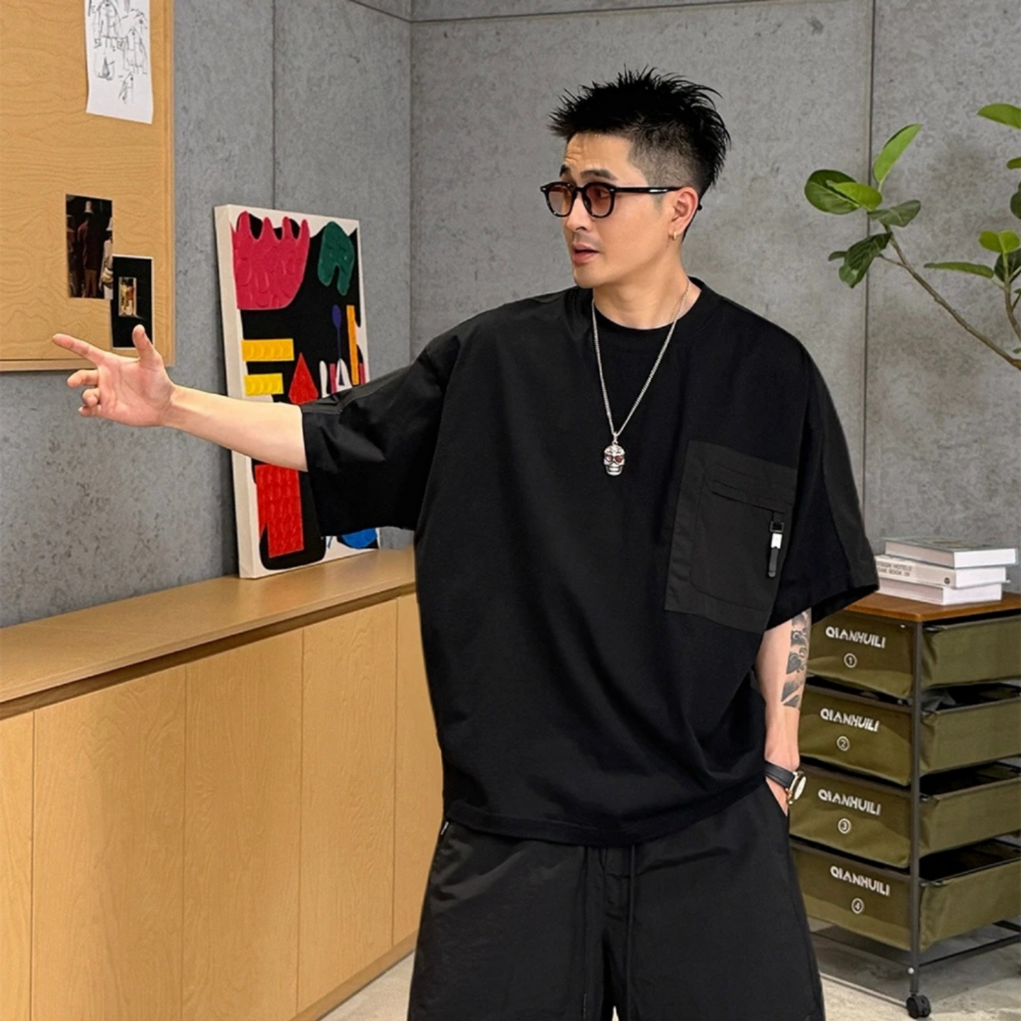 个性时尚宽松百搭时尚休闲短袖