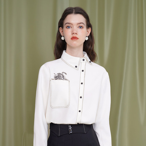 咖沫原创新款小众趣味小衫女精致刺绣天鹅衬衫无性别复古上衣情侣