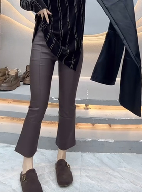 欧货2024年秋冬新款洋气涂层皮裤女高腰显瘦黑色微喇裤弹力仿皮裤