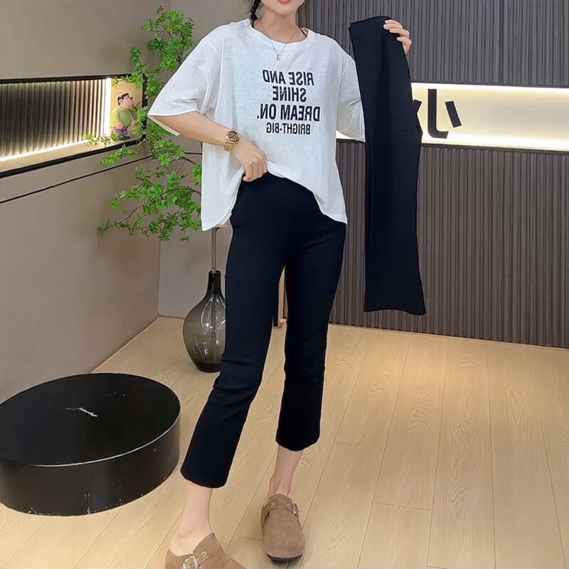 欧货2026新款微喇叭裤女高腰弹力显瘦面膜裤小个子百搭八分纸皮裤