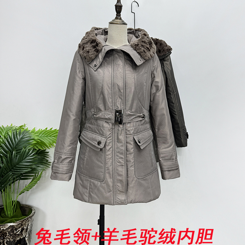 羽绒棉服中年妈妈中长款真兔毛领连帽品牌折扣驼绒卡其色外套棉衣