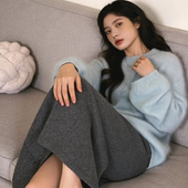 女长袖 奶呼呼 松弛风淡蓝色圆领针织衫 宽松套头毛衣慵懒风