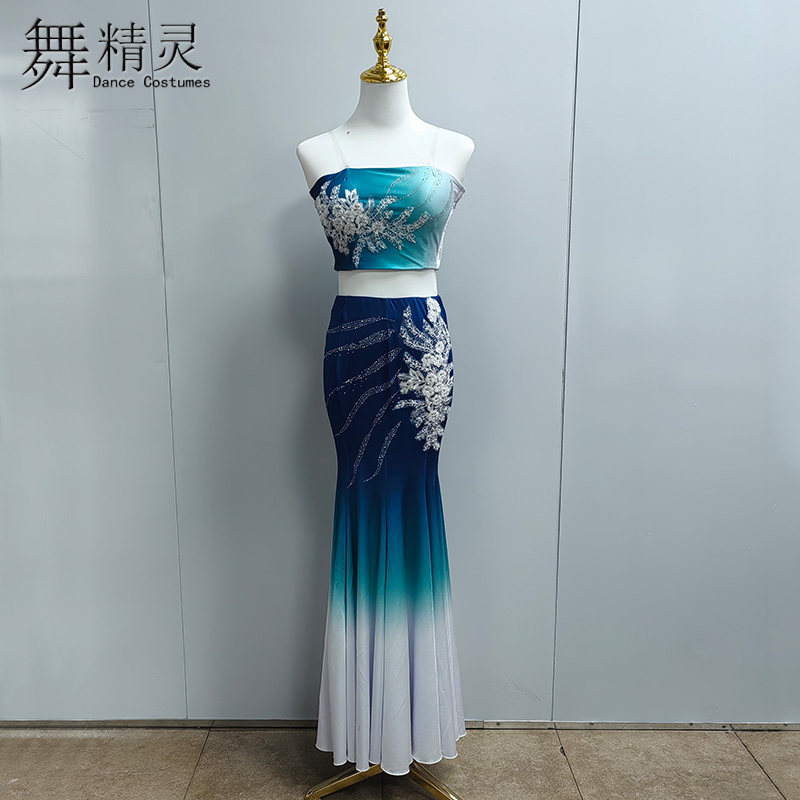 傣族舞蹈服傣族包臀鱼尾裙孔雀舞
