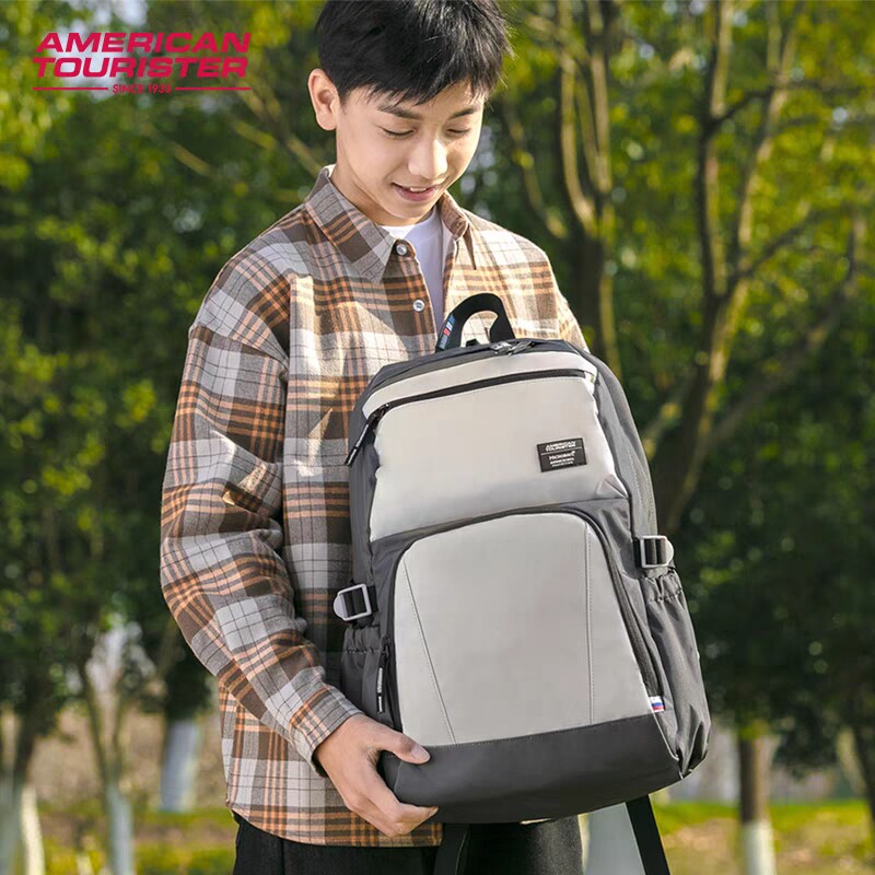 美旅背包初中小学生中学生男双肩包高中生书包日韩TP1超轻大容量