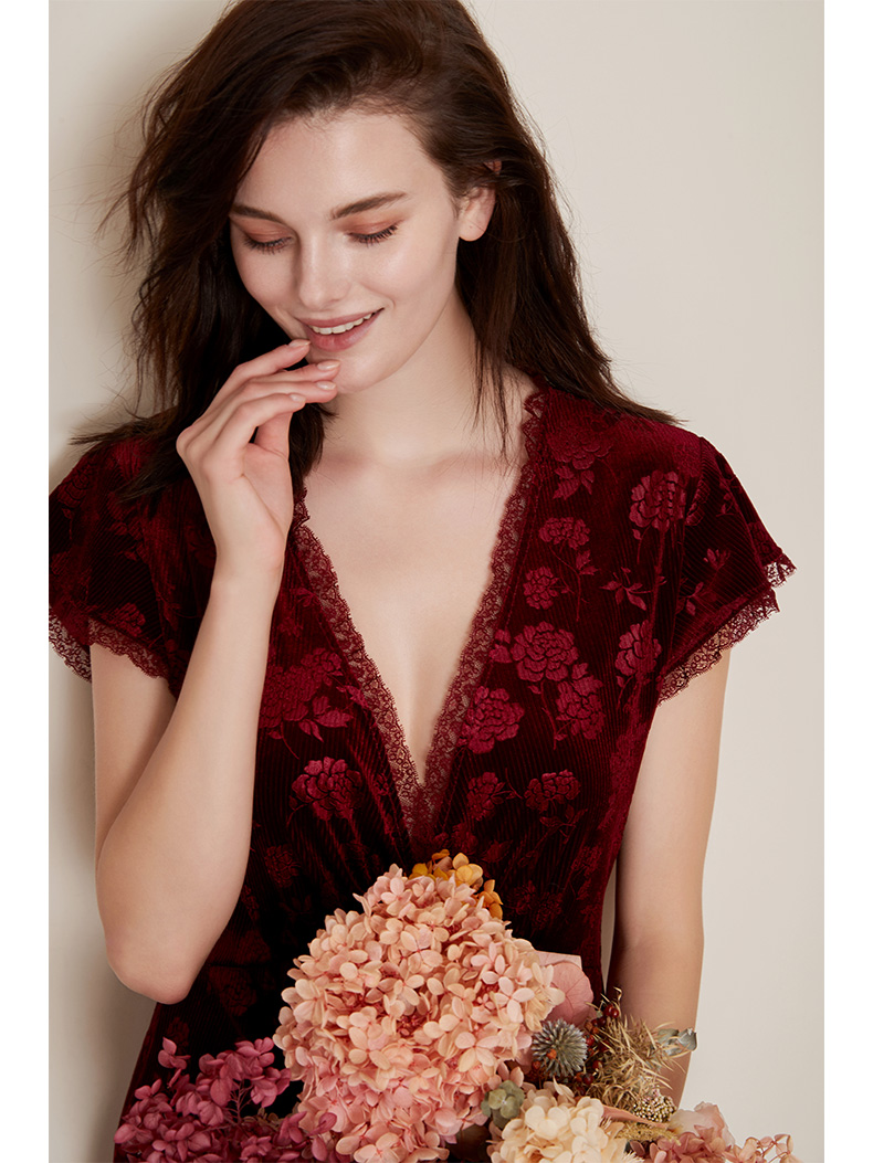 夏季薄款性感蕾丝睡裙女士睡衣