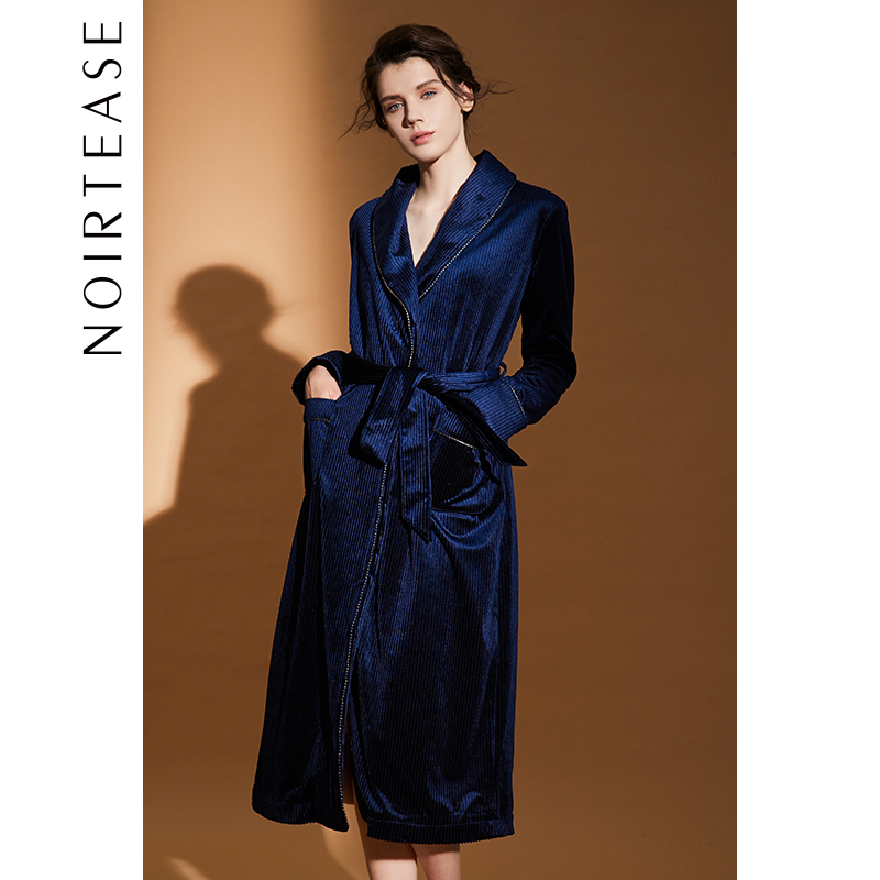 双层加厚设计，金丝绒+羊羔绒，保暖时尚