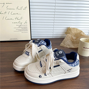 女ins冬季 休闲板鞋 学生百搭运动鞋 2025新款 韩版 小白鞋 米兰面包鞋