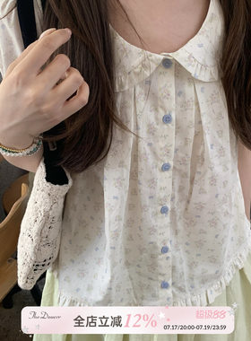 TheDouerr 蓝色花田碎花撞色扣子娃娃短袖衬衫