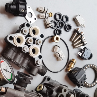 黑骑士A3A7刷车水泵单向阀水封进水接头黑鹿F3F5洗车机泵头配件