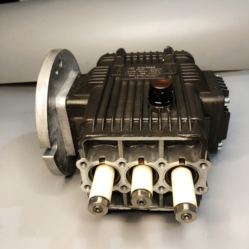 黑猫泵头总成全自动高压清洗机