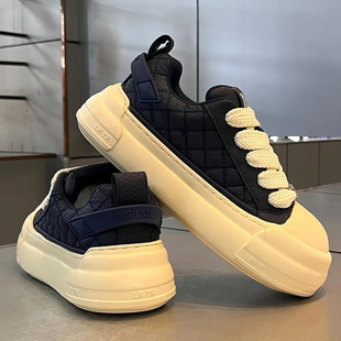 欧洲站男鞋2026春季新款潮牌高级感痞帅运动板鞋休闲内增高平底鞋