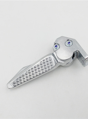 适用铃木电喷USR/AFR后搁脚HJ125T-21/27后靠脚 后脚架左右后搁脚